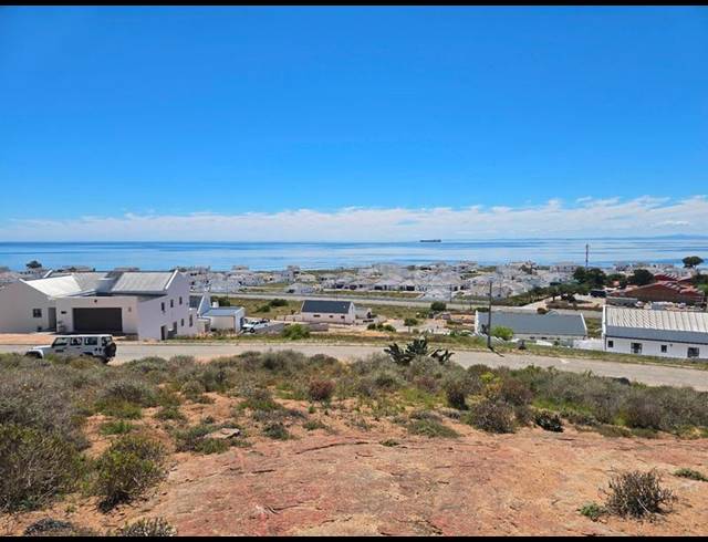 LAND FOR SALE IN BLUEBERRY HILL